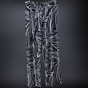 Black & White Wide Leg Pants, Abstract Zebra Print, Women's Size (No tags)